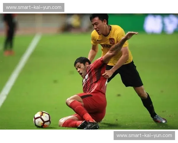 巅峰对垒，谁主沉浮？广州恒大vs上海上港：一场穿越时空的争霸史诗